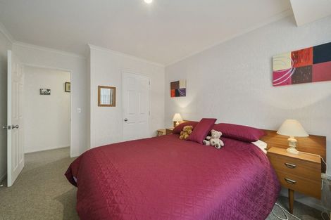 Photo of property in 15 San Priamo Place, Paraparaumu Beach, Paraparaumu, 5032