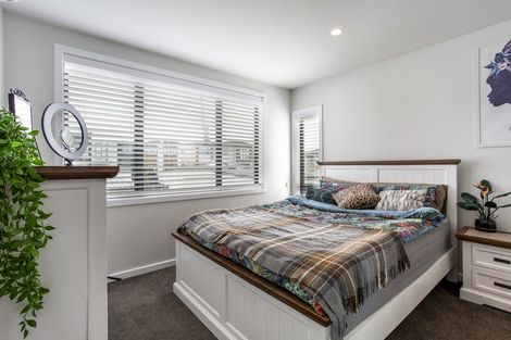 Photo of property in 10 Joshua Carder Drive, Hobsonville, Auckland, 0616