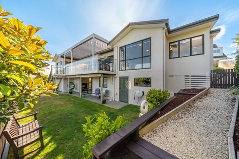 Photo of property in 14 Spinnaker Drive, Whitby, Porirua, 5024