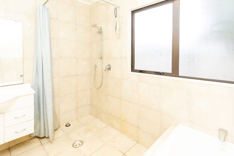 Photo of property in 16 Grasmere Court, Huntington, Hamilton, 3210