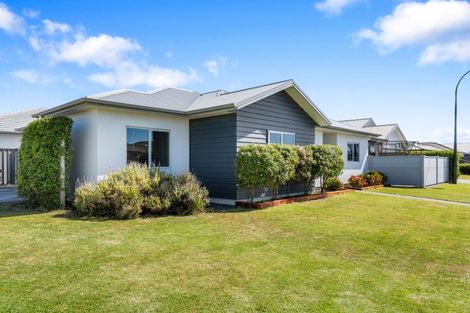 Photo of property in 34 Waimakariri Drive, Te Awa, Napier, 4110