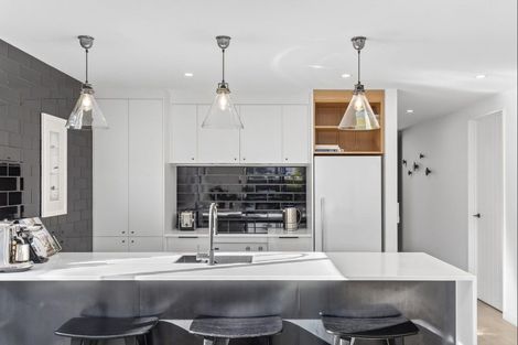 Photo of property in 1 Glen Dene Crescent, Wanaka, 9305