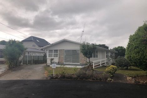 Photo of property in 8 Gadsby Place, Hamilton East, Hamilton, 3216