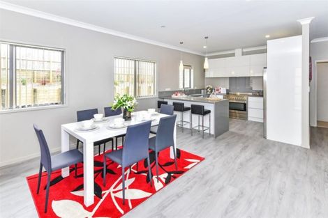 Photo of property in 11 Stonedale Drive, Pukekohe, 2120