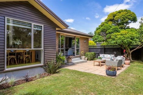 Photo of property in 218a Riverlaw Terrace, Saint Martins, Christchurch, 8022