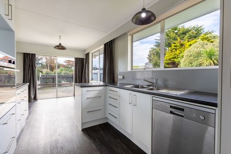 Photo of property in 7 Huxley Street, Pahiatua, 4910