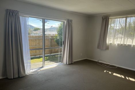 Photo of property in 8f1- Liverpool Street, Trentham, Upper Hutt, 5018