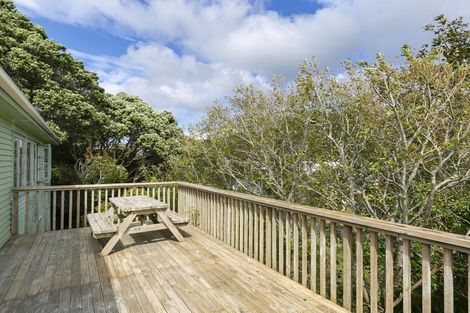 Photo of property in 10 Lincoln Street, Brooklyn, Wellington, 6021