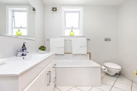 Photo of property in 1 Kennedy Street, Mount Victoria, Wellington, 6011