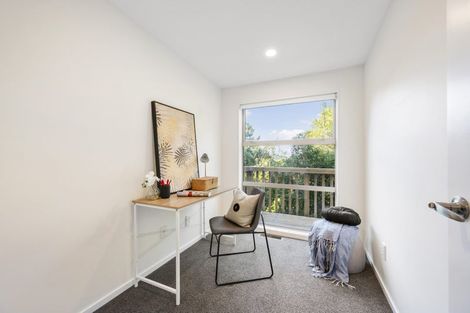 Photo of property in 32 Farnham Street, Mornington, Wellington, 6021
