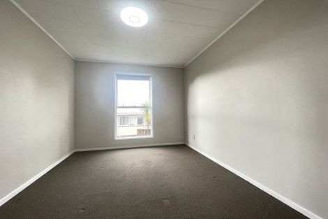 Photo of property in 4 Hewlett Road, Massey, Auckland, 0614