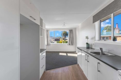 Photo of property in 3 Tybalt Street, Stratford, 4332