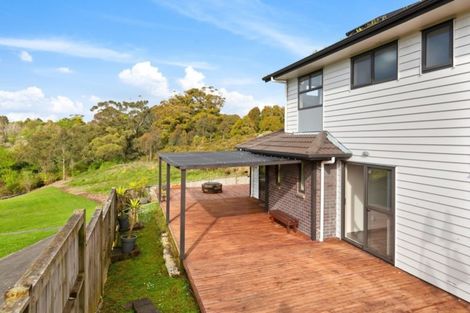 Photo of property in 103 Keri Vista Rise, Papakura, 2110