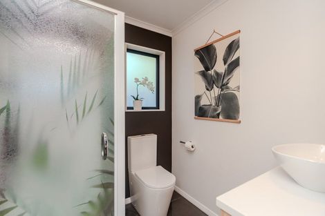 Photo of property in 34a Akatarawa Road, Brown Owl, Upper Hutt, 5018