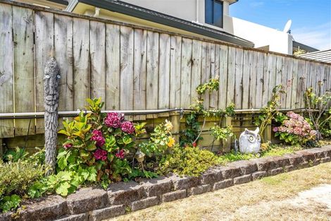 Photo of property in 15 Rifleman Lane, Paraparaumu Beach, Paraparaumu, 5032