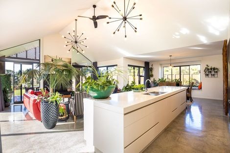 Photo of property in 10 Pike Place, Ferndale, New Plymouth, 4310