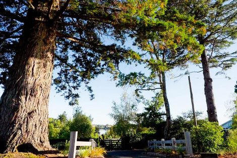 Photo of property in 133 Bronte Road East, Bronte, Upper Moutere, 7173