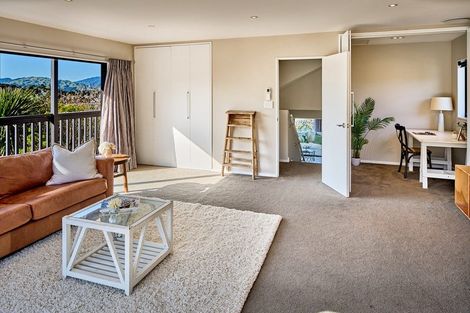 Photo of property in 25 Longitude Place, Whitby, Porirua, 5024