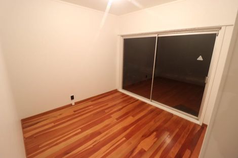 Photo of property in 23 Totara Grove, Hillcrest, Auckland, 0627