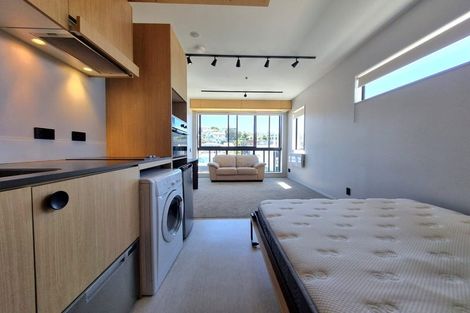 Photo of property in Vedado Apartments, 208/41u Hopper Street, Mount Cook, Wellington, 6011