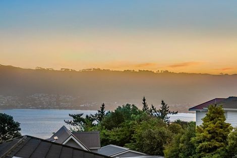 Photo of property in 2/75 Eskdale Road, Papakowhai, Porirua, 5024