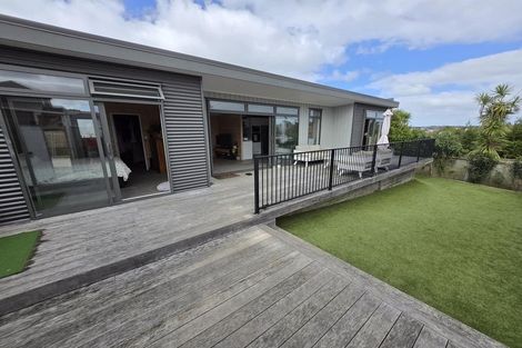 Photo of property in 12 Dallinghoe Crescent, Milford, Auckland, 0620