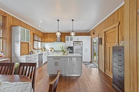 Photo of property in 25 Mclean Street, Strandon, New Plymouth, 4312