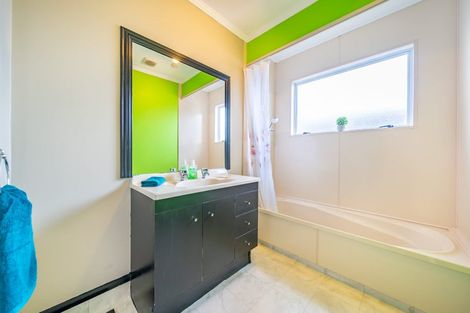 Photo of property in 4a Stephen Street, Trentham, Upper Hutt, 5018