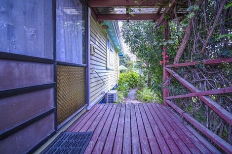 Photo of property in 1209 Willowpark Road North, Mayfair, Hastings, 4122