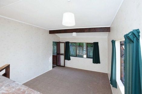 Photo of property in 70 Belair Avenue, Blagdon, New Plymouth, 4310