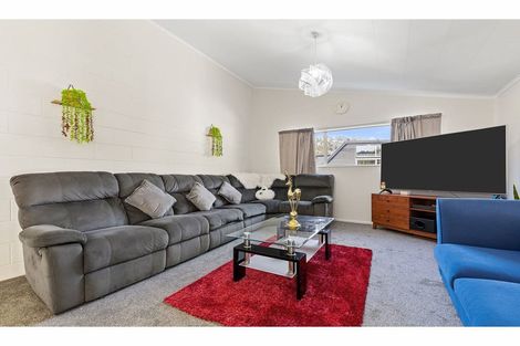 Photo of property in 61 Landsdowne Terrace, Cashmere, Christchurch, 8022