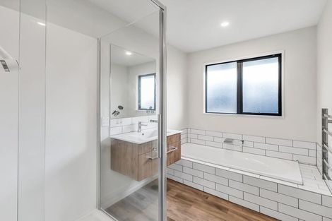 Photo of property in 3 Guyon Street, Marshland, Christchurch, 8083