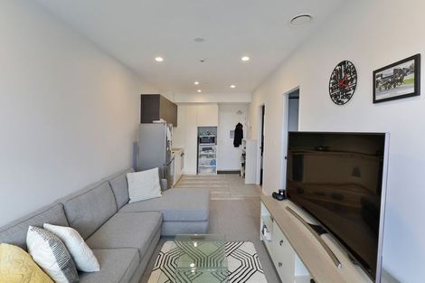 Photo of property in 312/19 Rawene Road, Birkenhead, Auckland, 0626