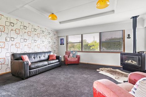 Photo of property in 4 Massey Street, Greytown, 5712