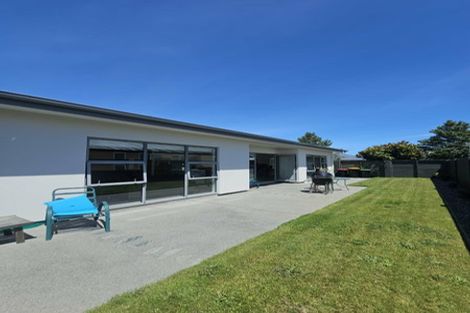 Photo of property in 2 Nga Tupuna Street, Pegasus, 7612