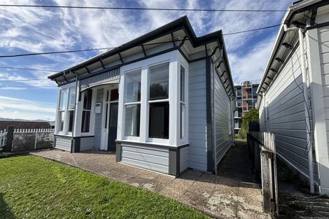 Photo of property in 377 Adelaide Road, Newtown, Wellington, 6021