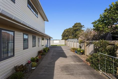 Photo of property in 19 East Bank Road, Thornton, Whakatane, 3193