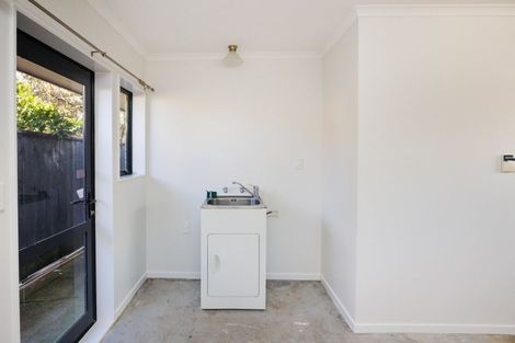 Photo of property in 31-33 Oak Crescent, Ashhurst, 4810