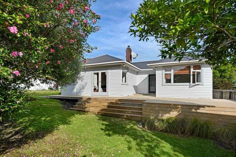 Photo of property in 23 Mitcham Avenue, Forest Lake, Hamilton, 3200