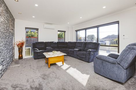 Photo of property in 10a John Street, Mangere East, Auckland, 2024