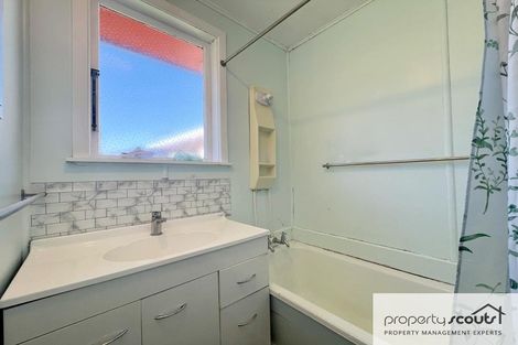 Photo of property in 15b Miro Street, Merrilands, New Plymouth, 4312