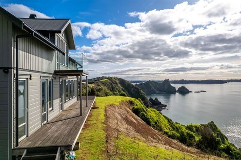 Photo of property in 96 Pukematu Lane, Russell, 0202
