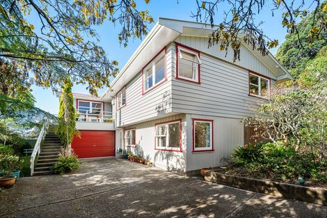 Photo of property in 5 Denbigh Way, Wilton, Wellington, 6012