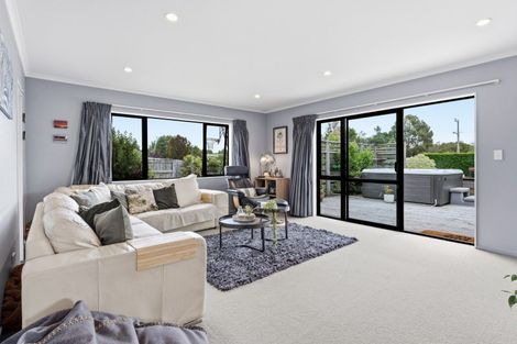 Photo of property in 48 Douglas Street, Allanton, Mosgiel, 9092