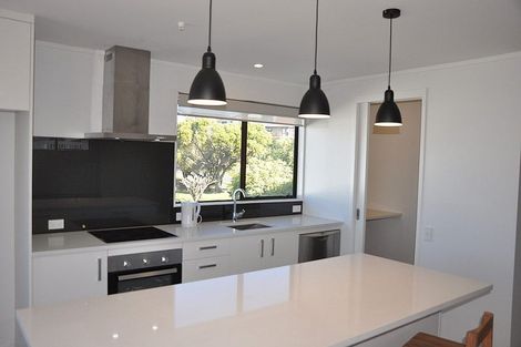 Photo of property in 8 Awatere Place, Snells Beach, 0920