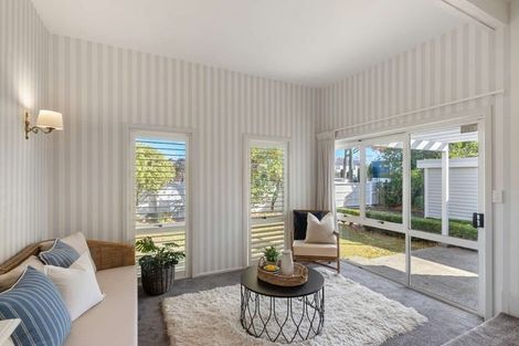 Photo of property in 4 Kenwyn Avenue, St Albans, Christchurch, 8052