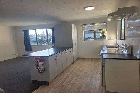 Photo of property in 40 Lagoon Place, Poike, Tauranga, 3112