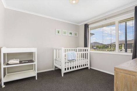 Photo of property in 18 Chalgrove Road, Huntington, Hamilton, 3210