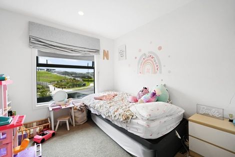 Photo of property in 1 Oolong Court, Huntington, Hamilton, 3210