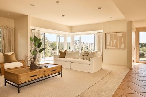 Photo of property in 168 Te Mata Peak Road, Havelock North, 4130